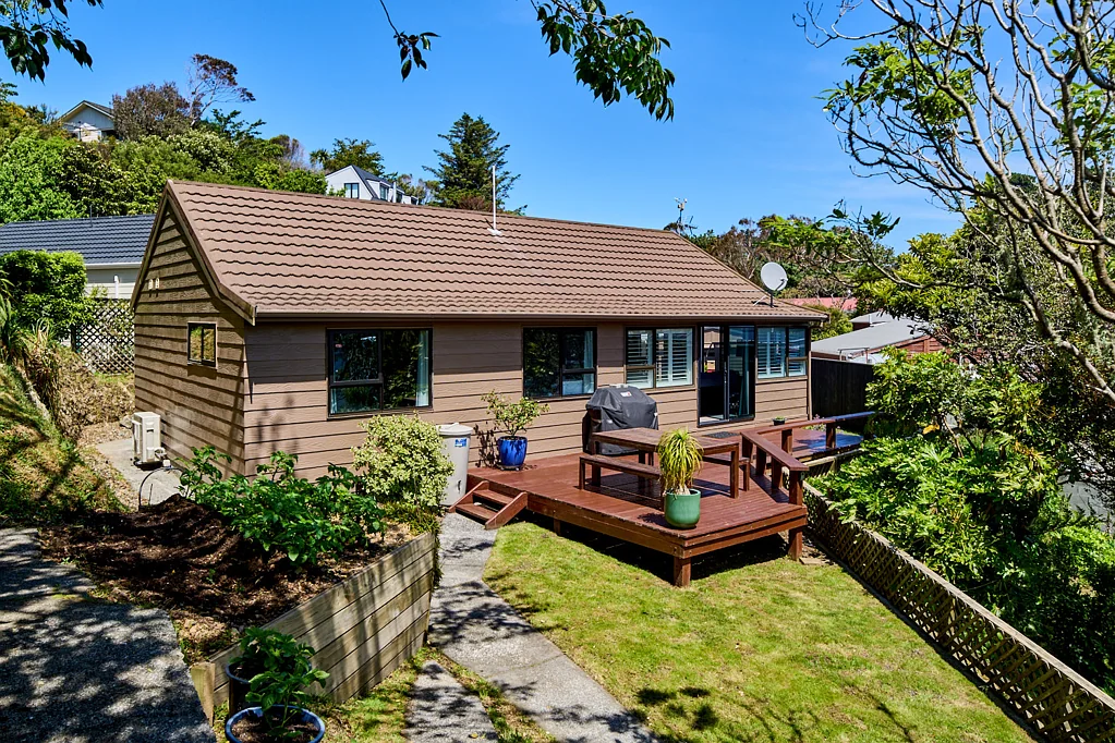6a Otonga Way, Churton Park, Wellington