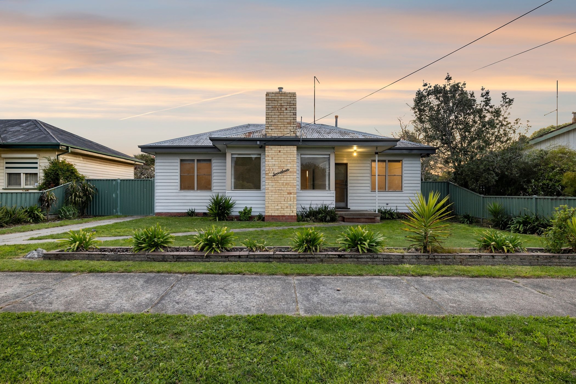 17 MANNEVILLE ST, WENDOUREE VIC 3355, 0部屋, 0バスルーム, House