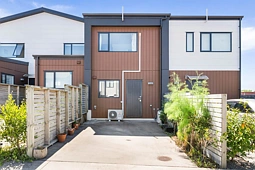 1 Sun Orchid Avenue, Manukau
