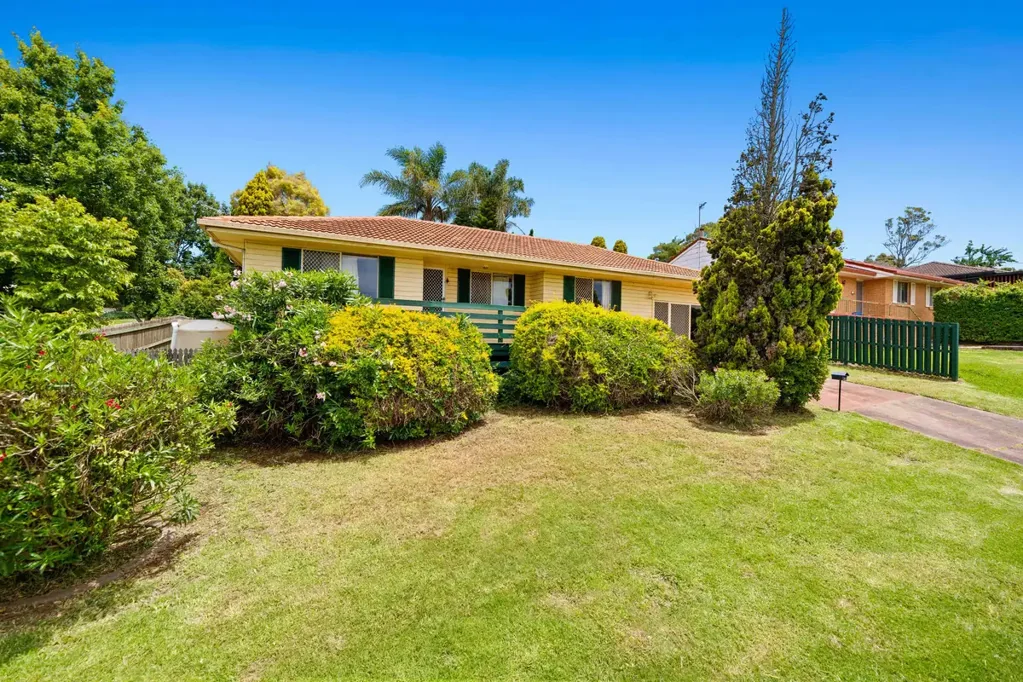 Spacious Family Home!