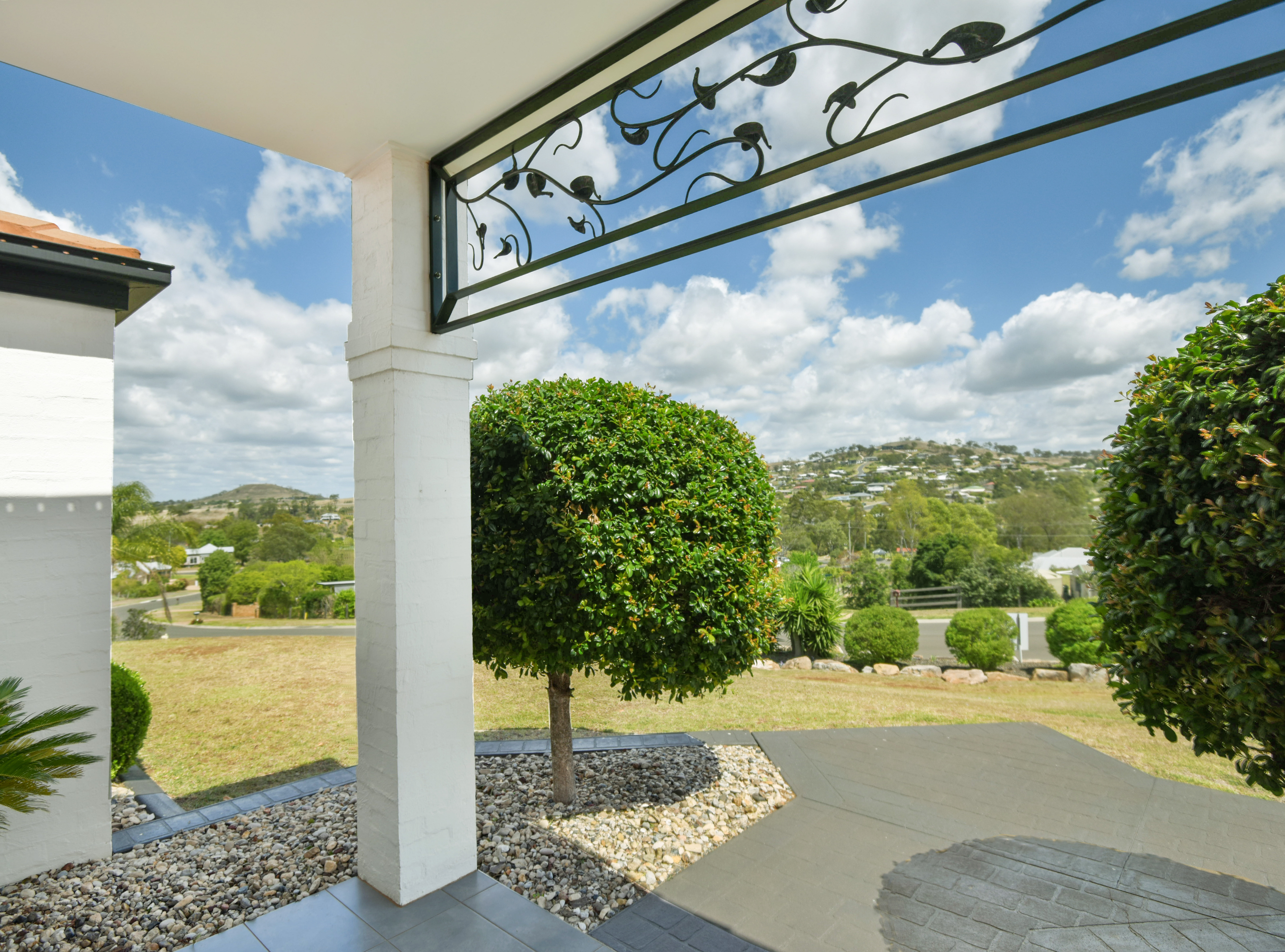 8 BRADLEY CT, HODGSON VALE QLD 4352, 0 chambres, 0 salles de bain, House