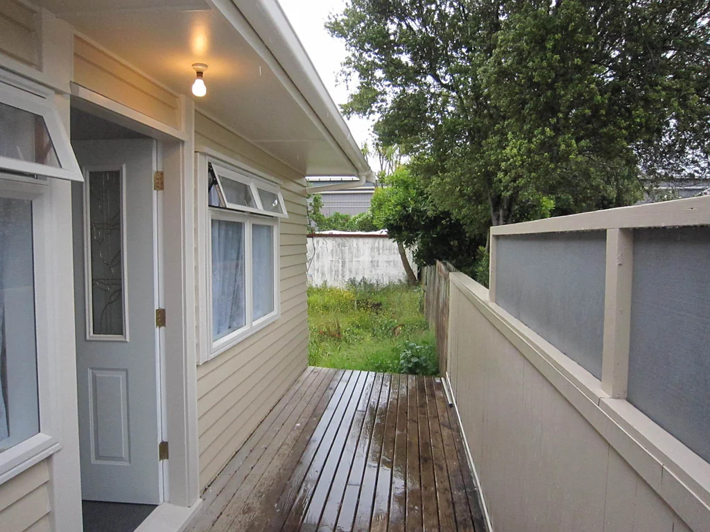 For Rent – Private One-Bedroom Stand-Alone Hom...