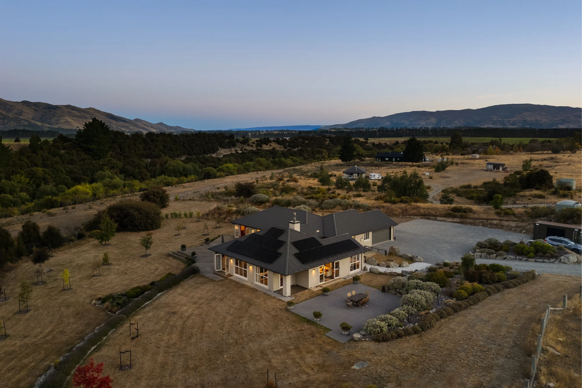 Albert Town 4ห้องนอน Your private 4ha escape, with river access