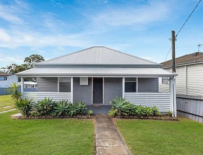 19 Aberglasslyn Road, Rutherford, Hunter, 2 Schlafzimmer, 1 Badezimmer, House