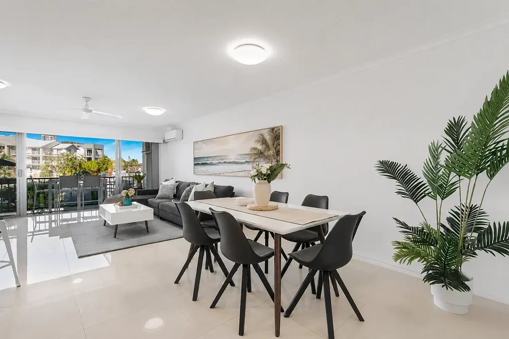 Runaway Bay 2Zimmer Boutique Waterfront Living with Bridge Free Marina Berth