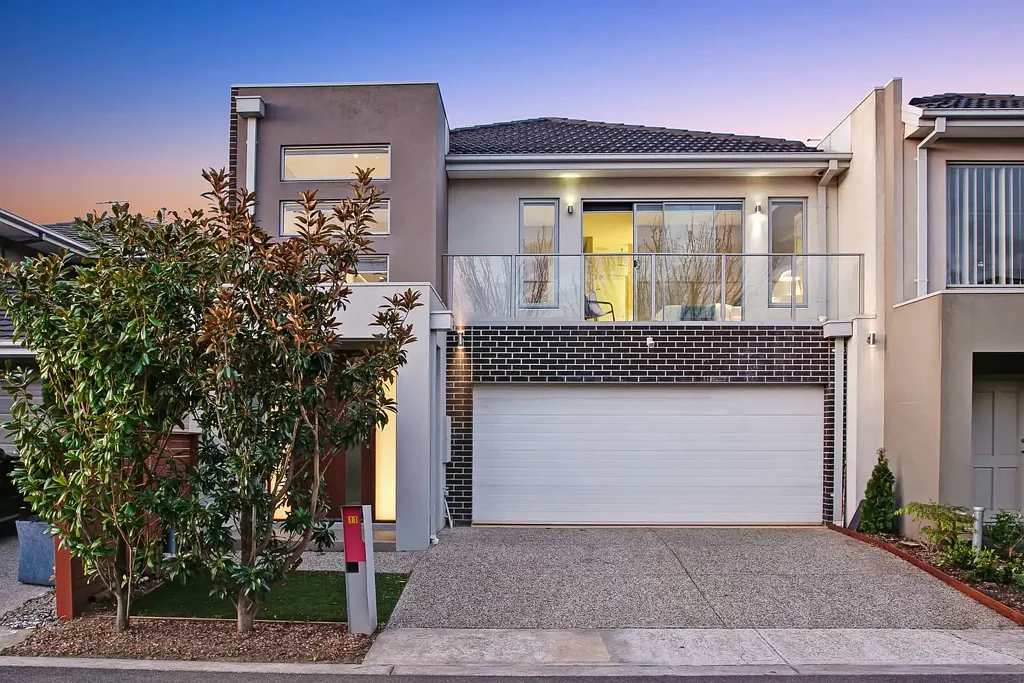 Caroline Springs 3ਬੈੱਡਰੂਮ FAMILY HOME IN AN IDEAL LOCATION !!!