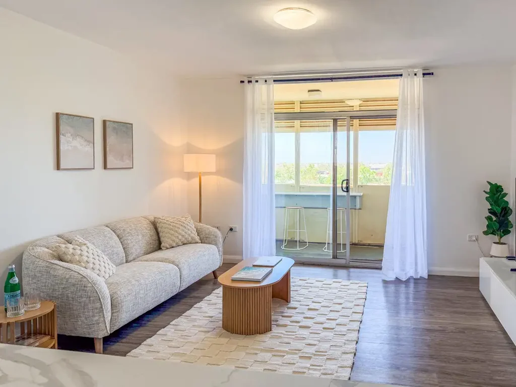 South Hedland 3房  BRAND NEW LEASE - $1,050 per week!!!