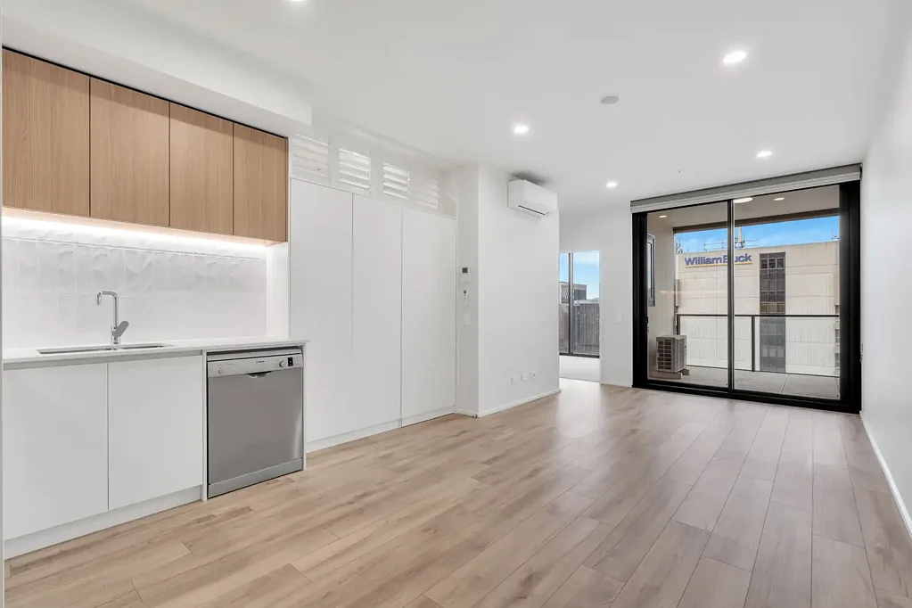Stylish Brand-New Apartment with Additional Study/Rumpus Room!