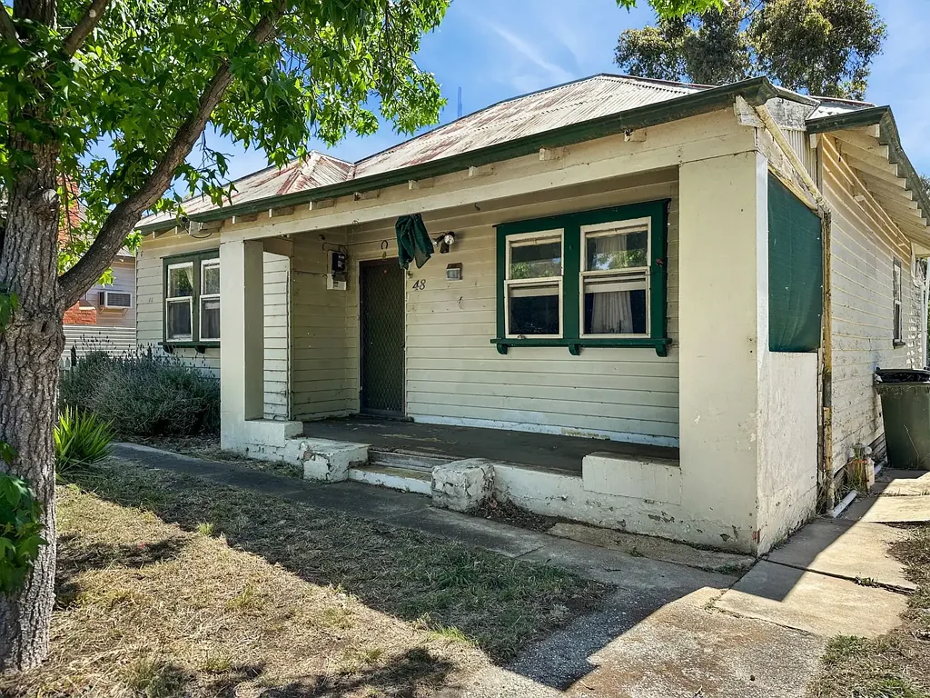 48 Derby Road, Maryborough, VIC 3465