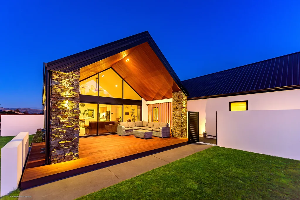 Lincoln 4ਬੈੱਡਰੂਮ Executive Living Designed Around the Sun