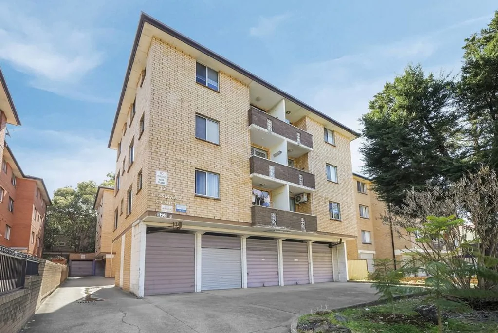 2/37-39 Speed Street, Liverpool, NSW 2170