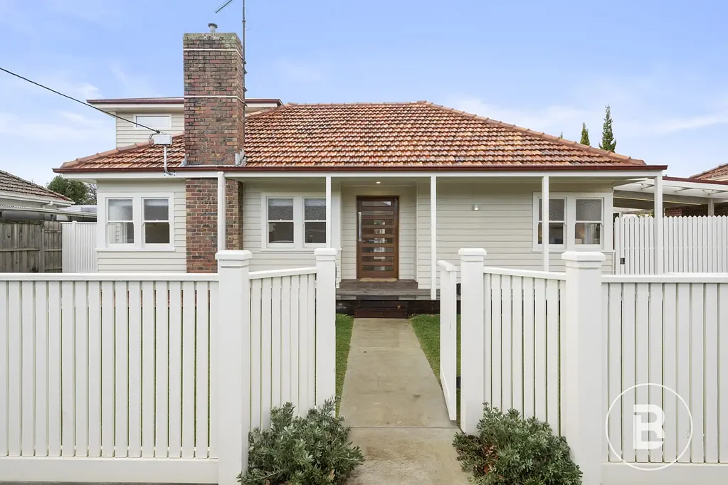 8 Smith Street, Newington, VIC 3350