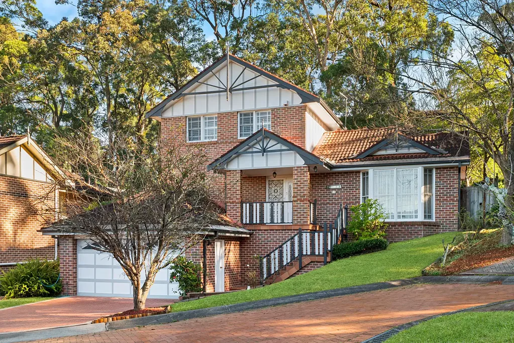 10 Chatham Court, Cherrybrook, NSW 2126