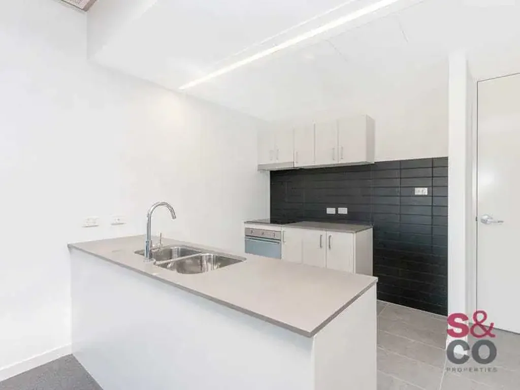 Stylish Living in the Heart of Braddon - Modern 2-Bedroom Apartment at Mode 3!!!