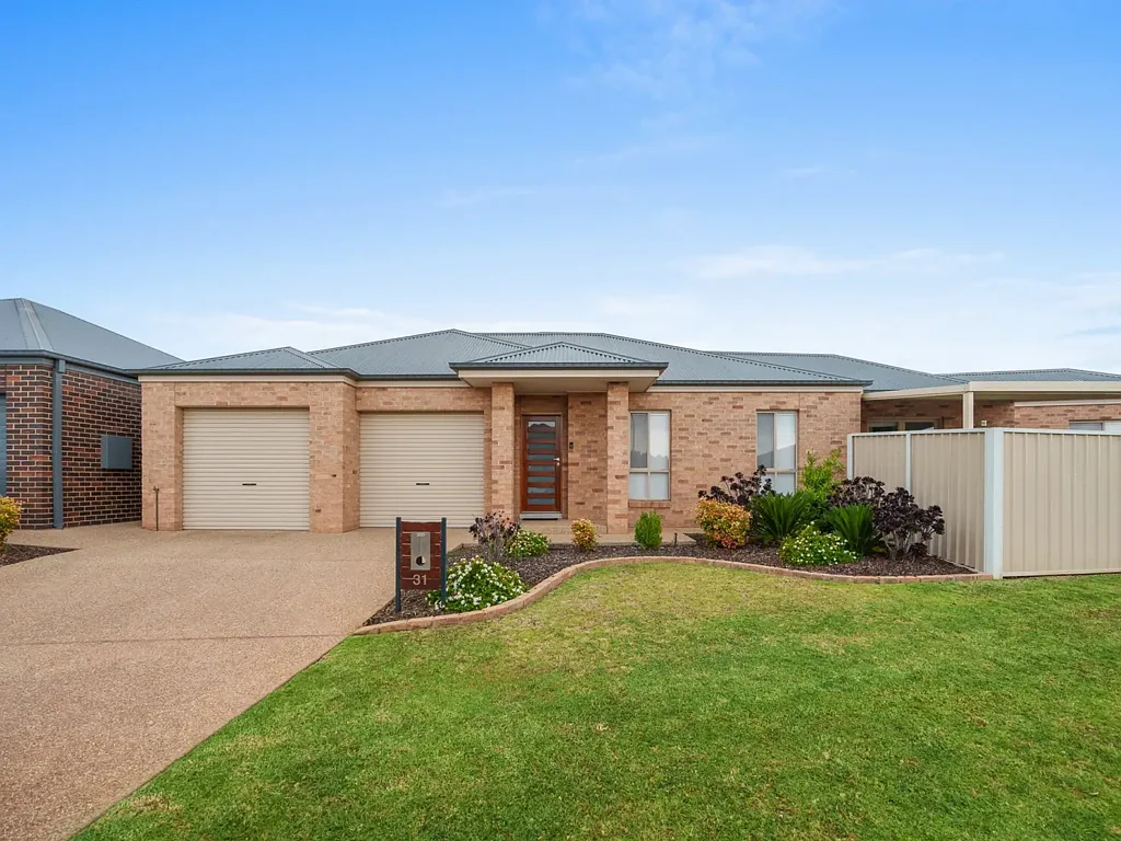 31 Hillam Drive, Griffith, NSW 2680