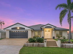 7 Tea Tree Crescent, Sinnamon Park
