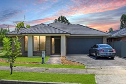 11 Cottonwood Avenue, Jordan Springs