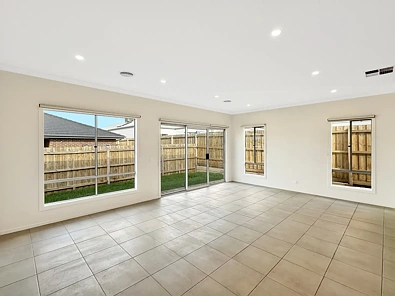 93 Crowlands Circuit, Eynesbury, VIC 3338, 4 Bedrooms, 2 Bathrooms, House
