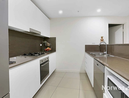 A207/299 - 309 Old Northern Rd, Castle Hill, The Hills, 2 कमरे, 2 बाथरूम, Apartment