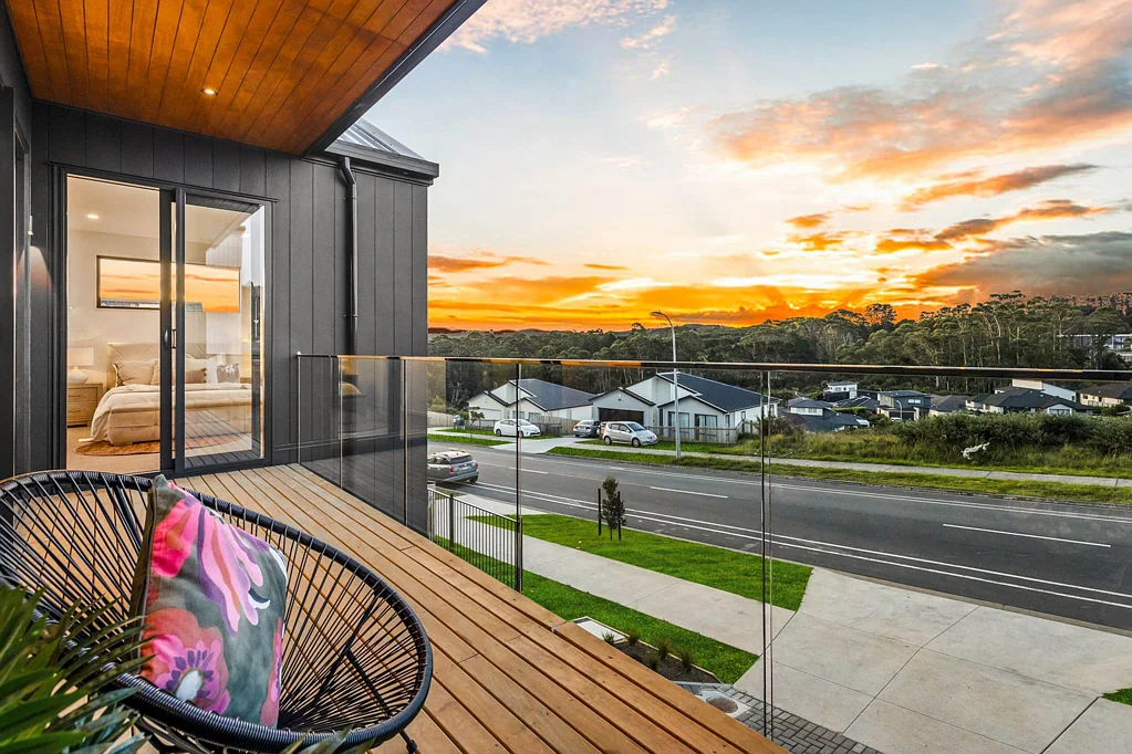 Orewa 5房  Immediate Sale Required - Premium New Property