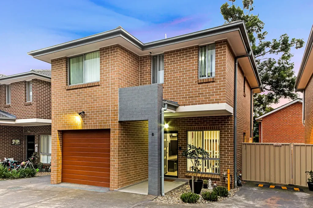 8/31 Hillcrest Road, Quakers Hill, NSW 2763