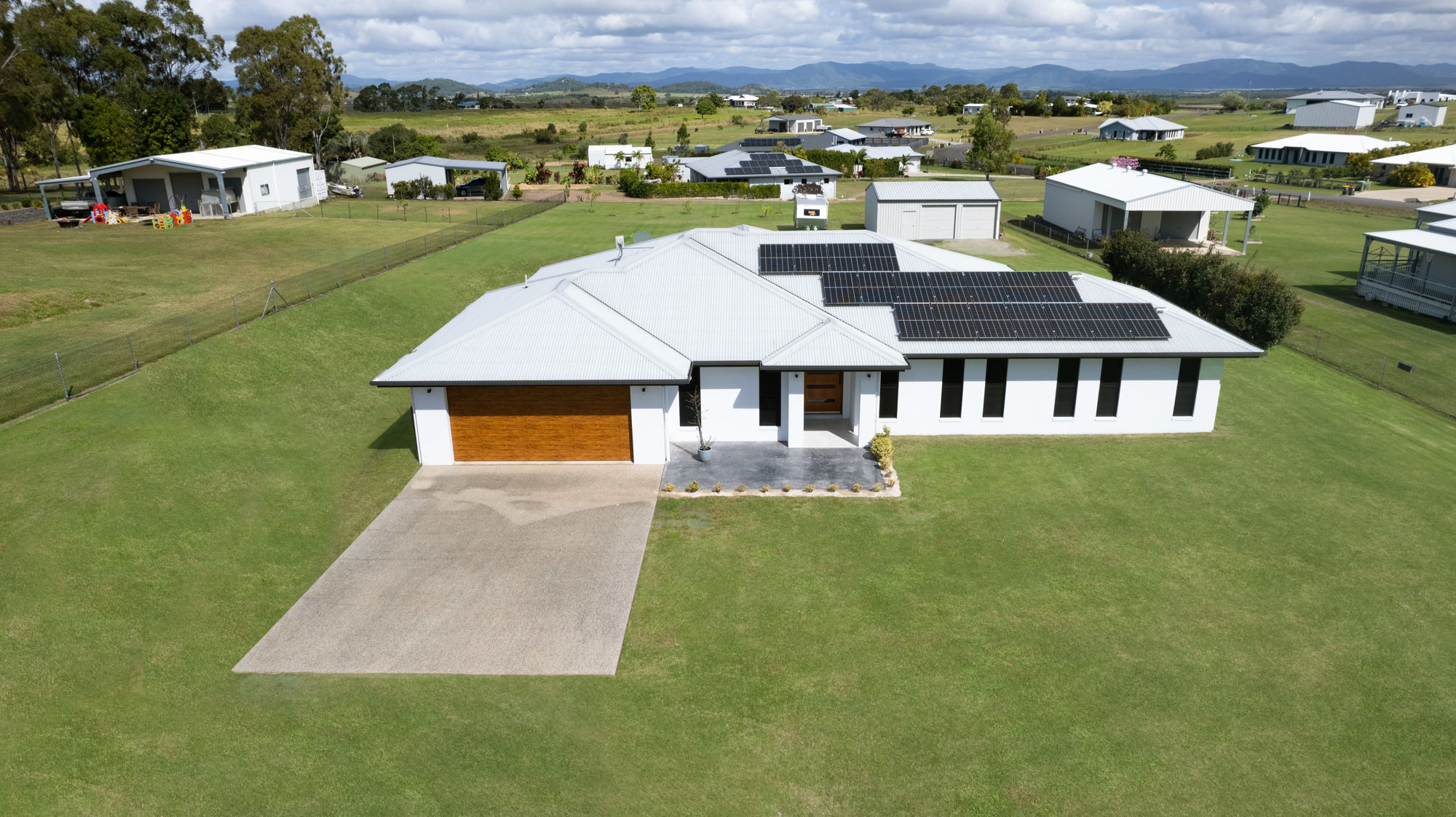 25 MICHAEL MIFSUD DR, ALLIGATOR CREEK QLD 4740, 0房, 0浴, House