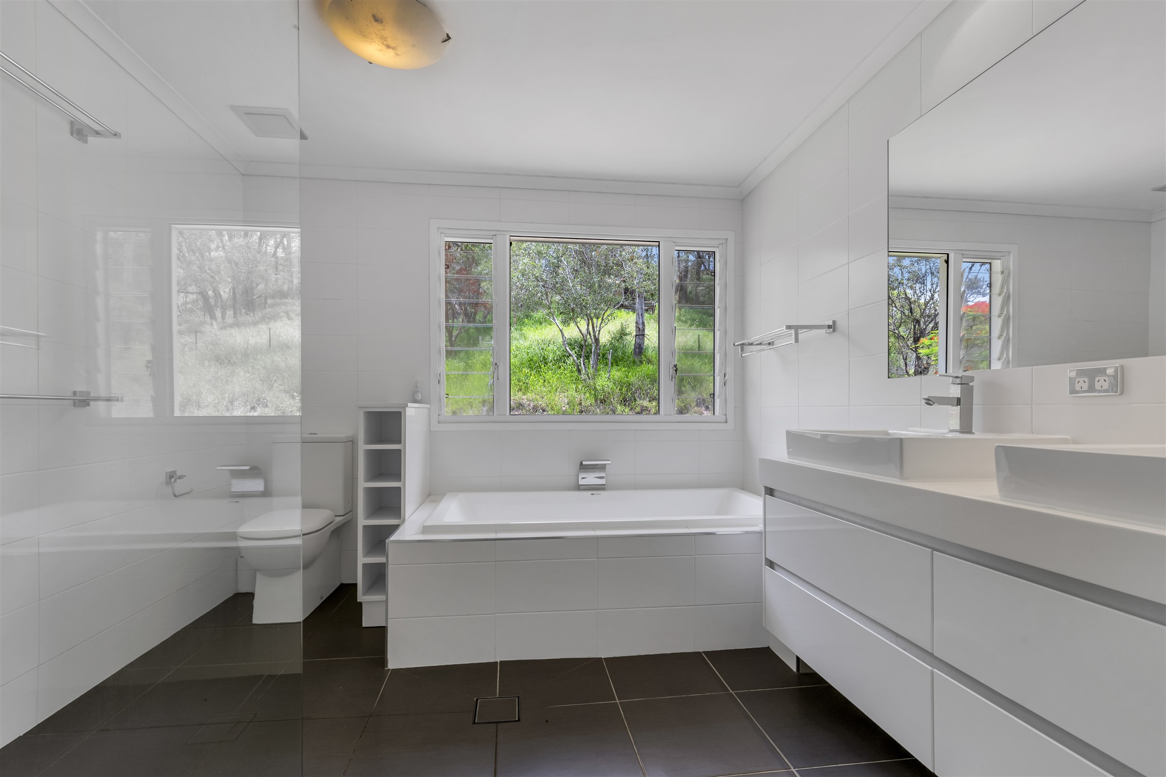 YOORALLA 196 HULCOMBE RD, HIGHVALE QLD 4520, 0 chambres, 0 salles de bain, House