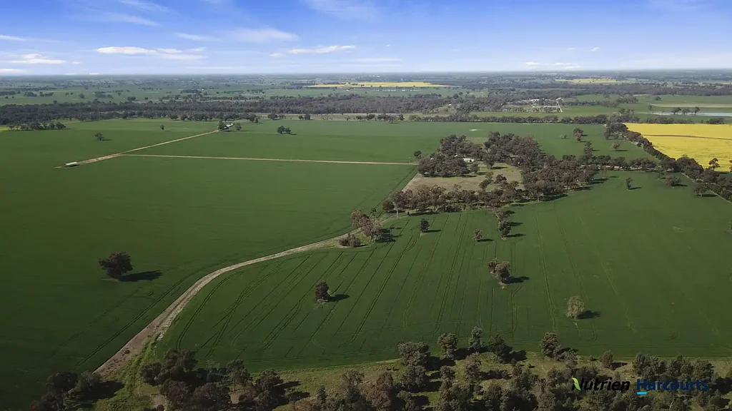 621 Ross Road & 1095 Walshs Bridge South Road, Kaarimba, VIC 3635