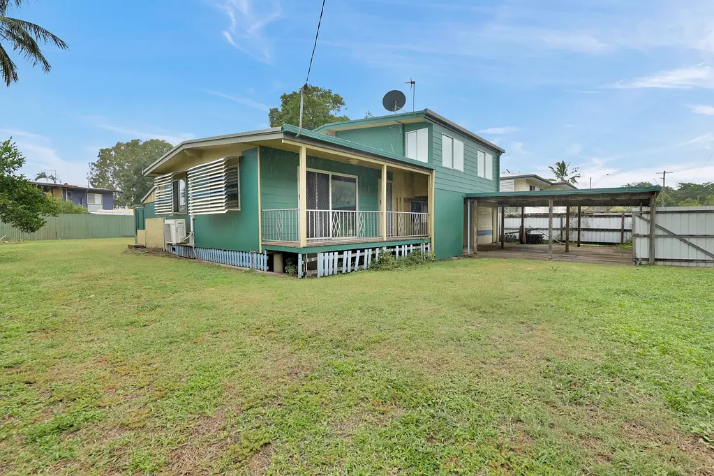 6 Keeleys Road, Slade Point, QLD 4740