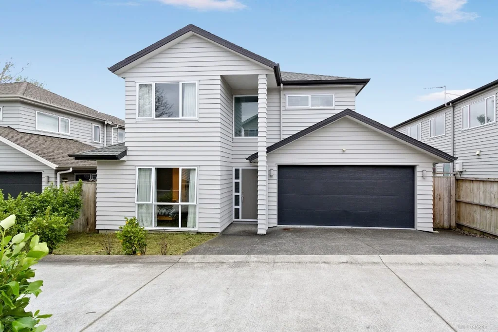 GLENDENE, 5 bedrooms