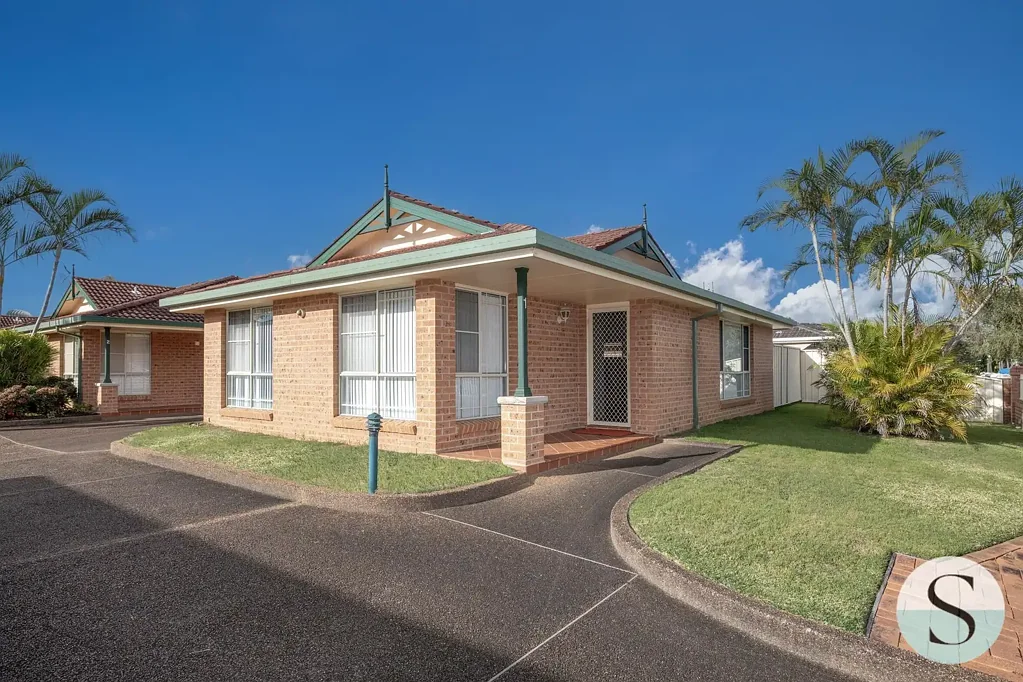 Swansea 2Moenga Street Facing, this Feels More Like Home, than Typical Villa Living, Rare Direct Courtyard Access, Open Plan, Light Filled Living, Just 1 Neighbour!