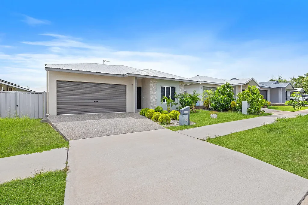 Zuccoli 4બેડરૂમ MODERN FAMILY LIVING IN A SOUGHT-AFTER ZUCCOLI SETTING