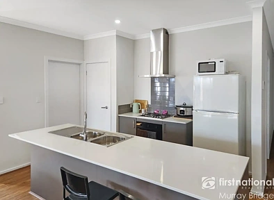11 Eva Place, Murray Bridge, SA 5253, 4 chambres, 2 salles de bain, House