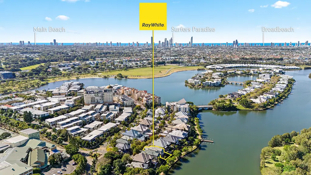 3065 Quay South Drive, Carrara, QLD 4211
