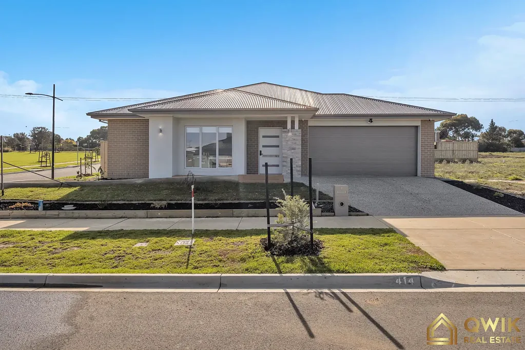 Premium Shared Accommodation in Waurn Ponds - Fully Furnished Rooms Available