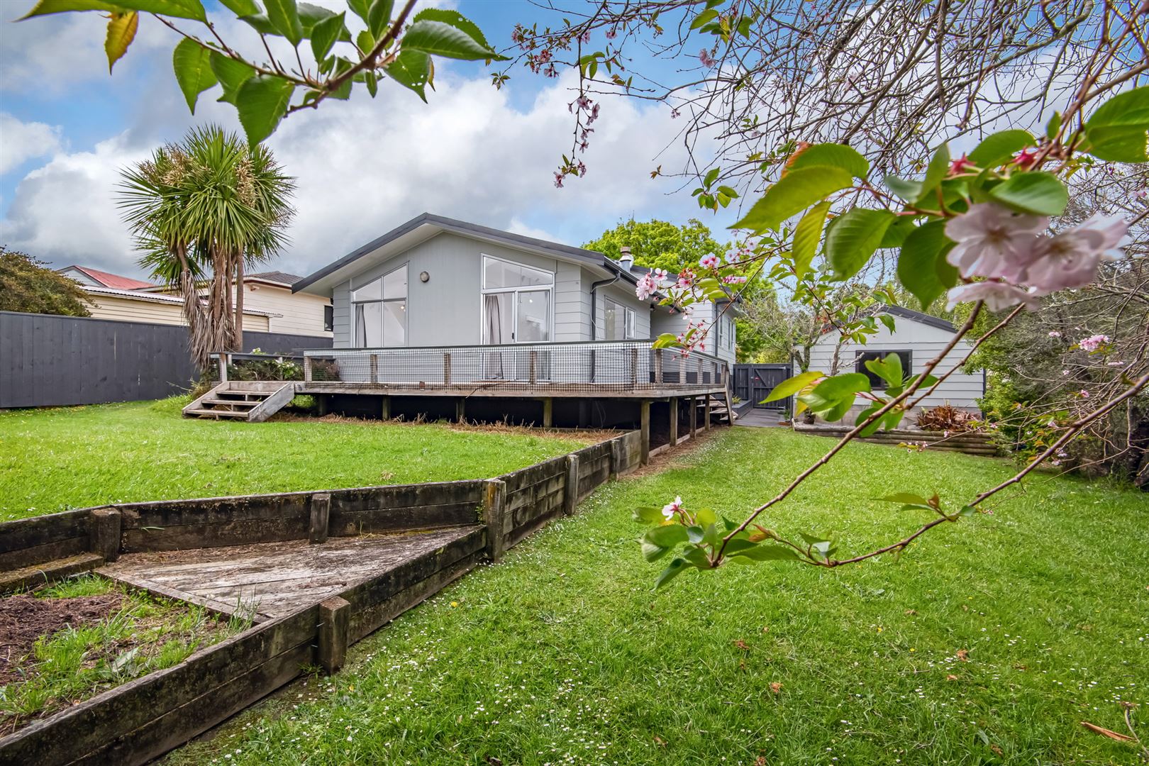 11 Sunward Rise, Glenfield, Auckland - North Shore, 3 Schlafzimmer, 1 Badezimmer