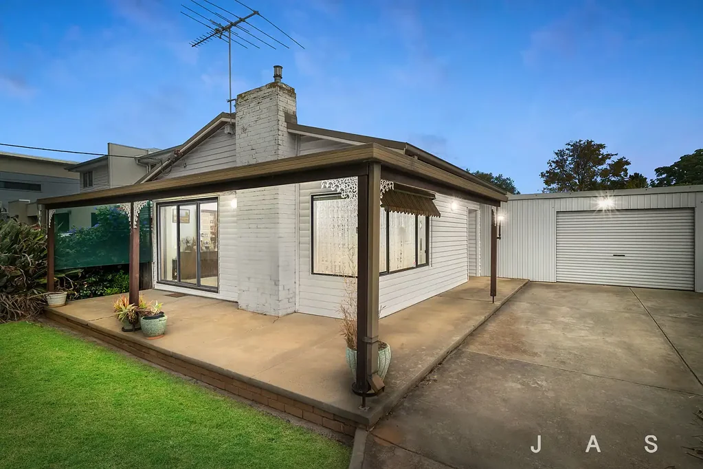 3 Radio Street, Maidstone, VIC 3012