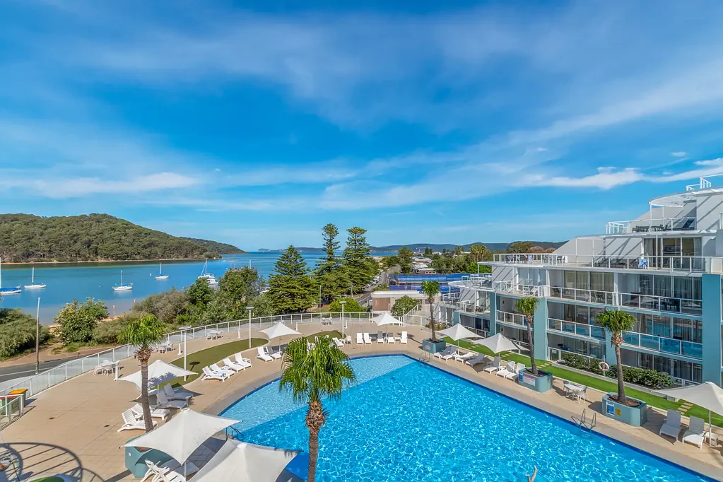 Ettalong Beach 2房  Resort Style Two Bedroom Apartment with Panoramic Water Views