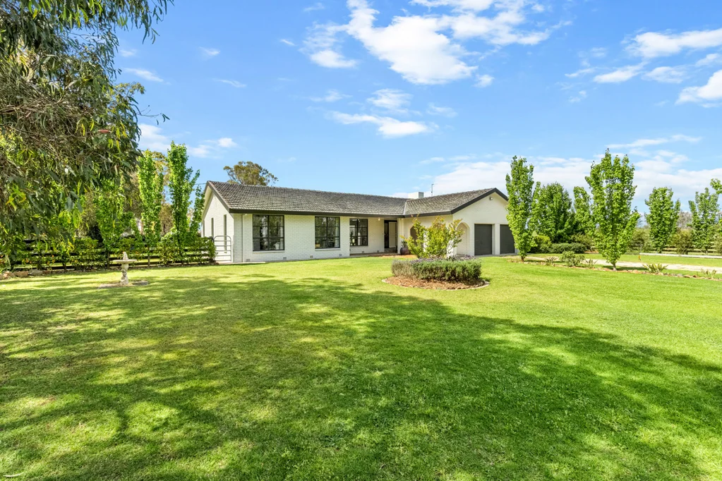 Stratford Prime Property on 4.3 acres