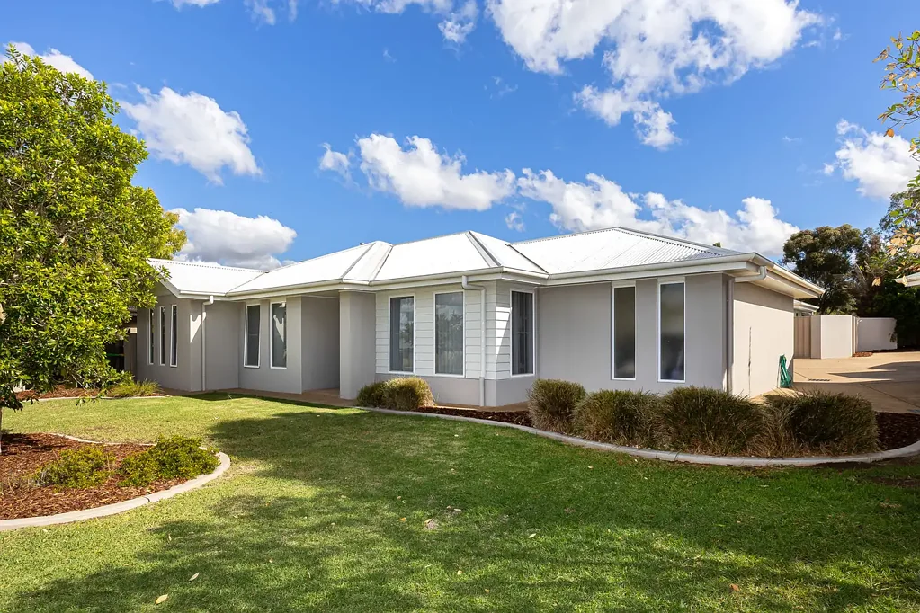 Boorooma 3ห้องนอน A Smart Investment in a High-Demand Location