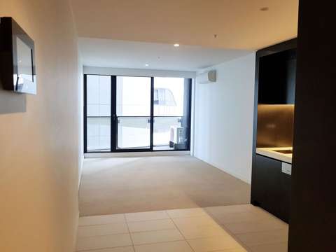 Tranquil Luxury Meets Inner-City Lifestyle!