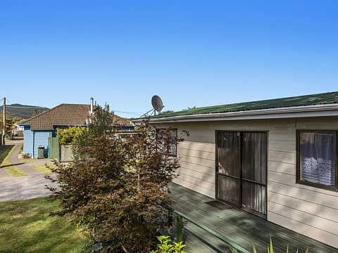 Kawerau 4房  Two Homes - One Title - Less Rates