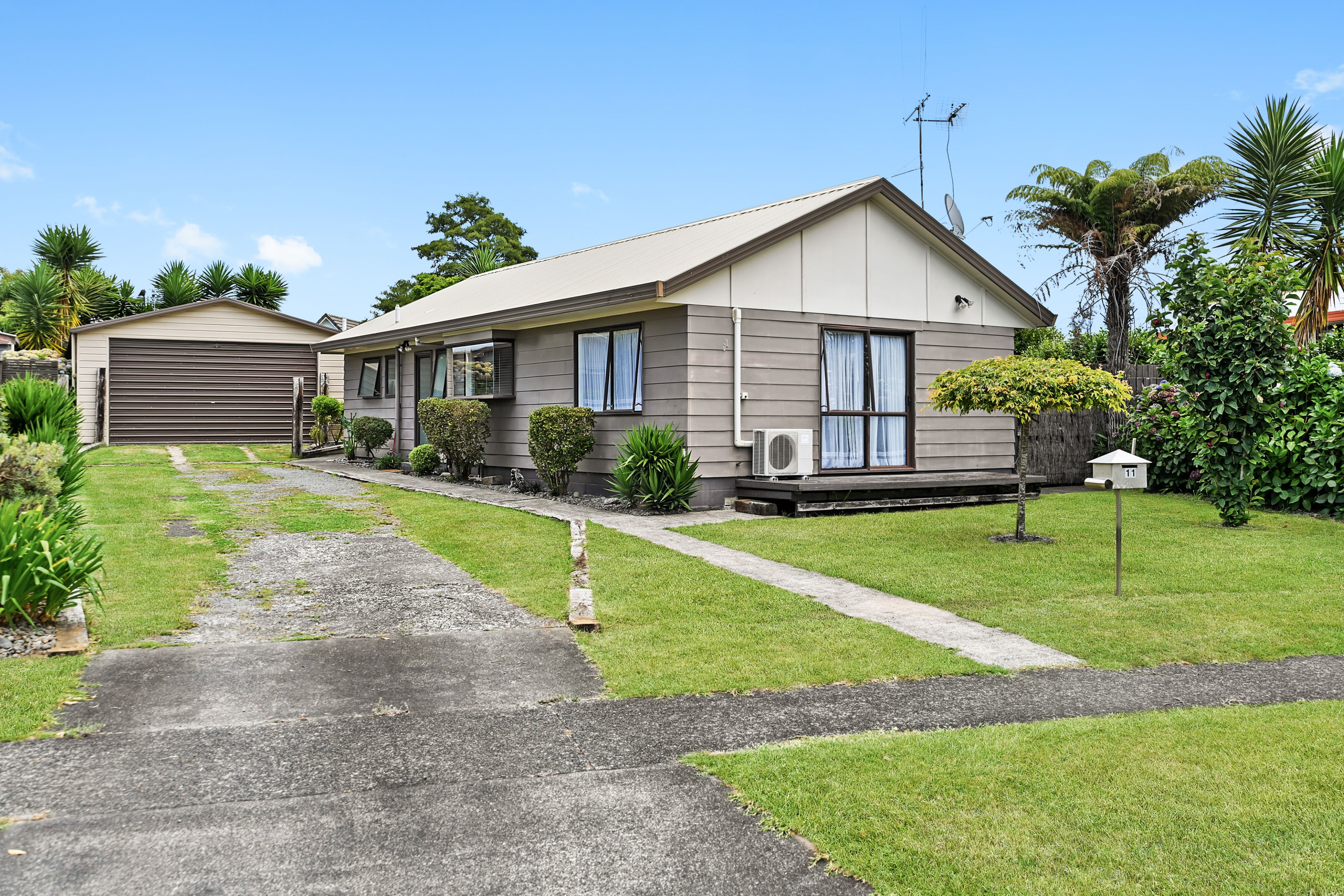 11 Garland Drive, Saint Andrews, Hamilton, 3房, 1浴, House