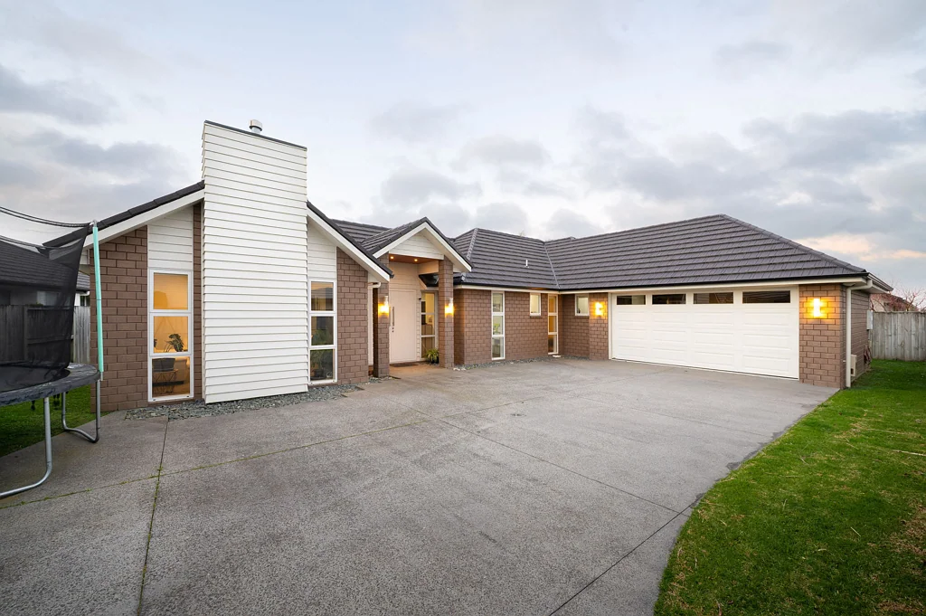 16 Michael Terrence Place, Flagstaff, Hamilton, Waikato