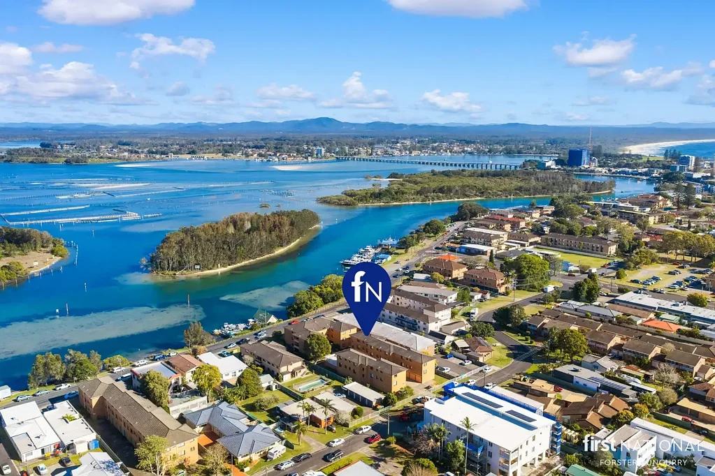 Forster 2ਬੈੱਡਰੂਮ An Opportunity to Add Value in a Convenient Forster Location