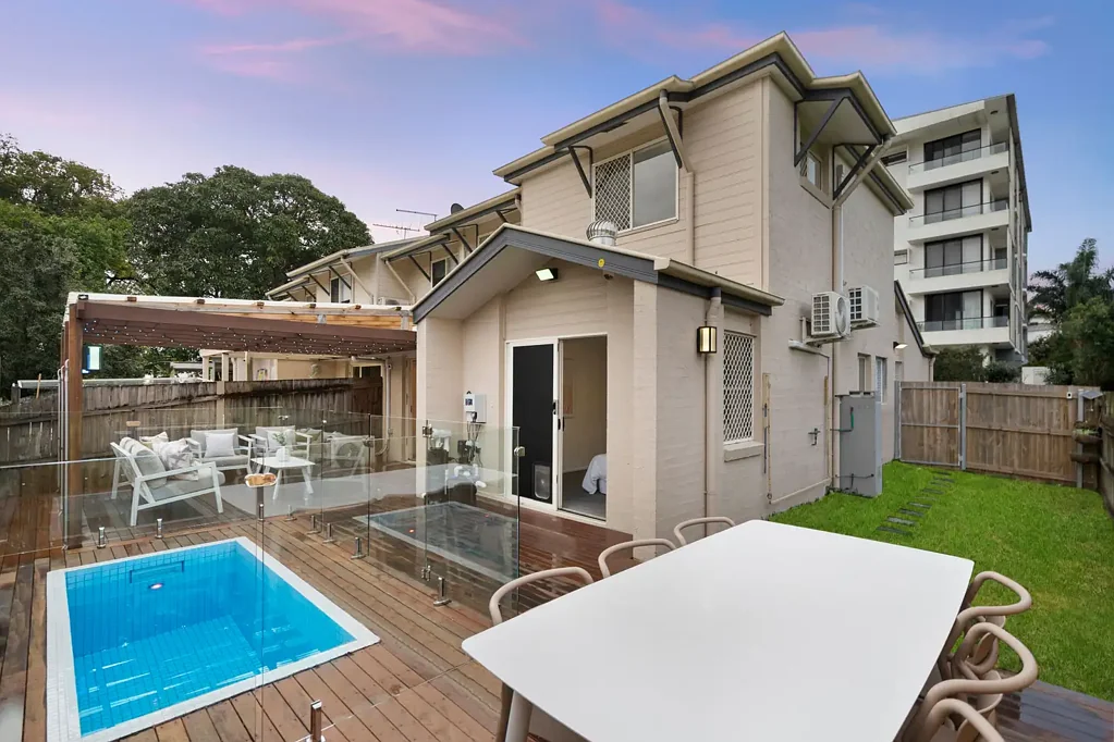 Lutwyche 3 Bedroom Tucked Away, Yet Steps from It All - Kedron Brook Living