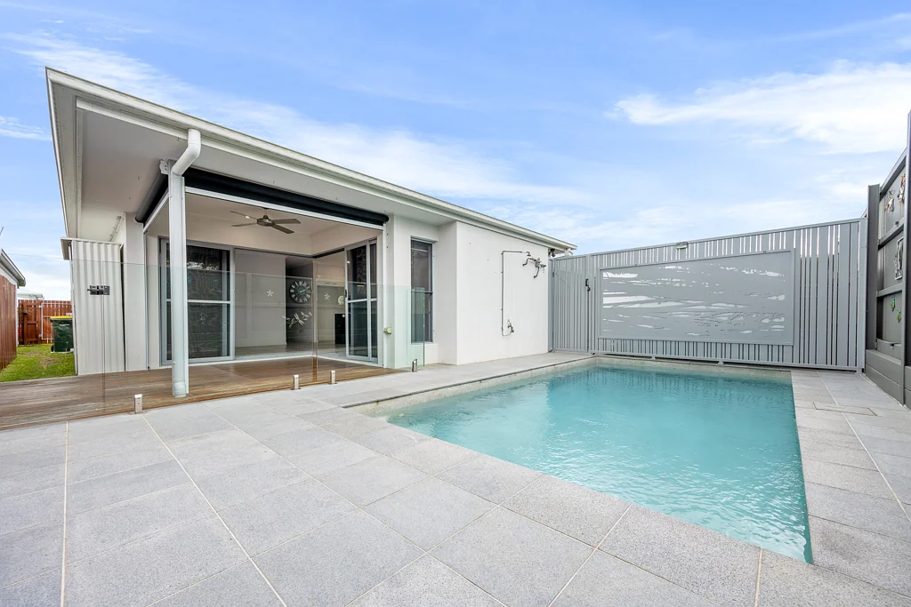 34 Meredith Crescent, Baringa, QLD 4551