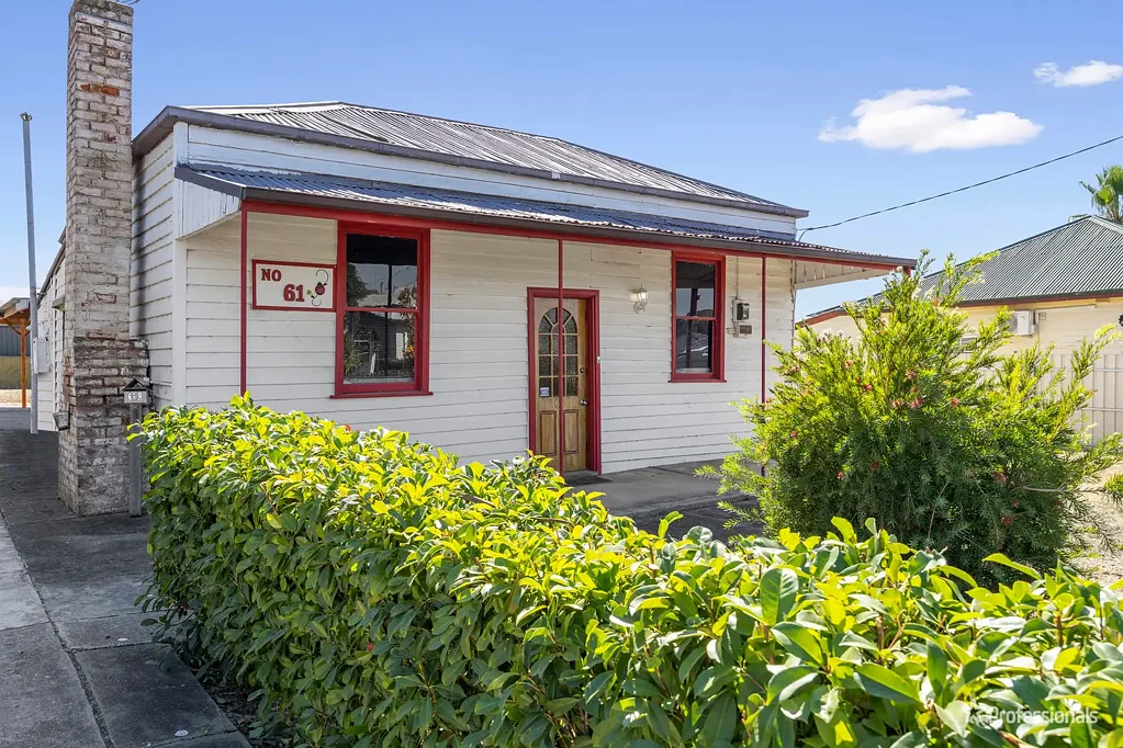 61 Barkly Street, Maryborough, VIC 3465