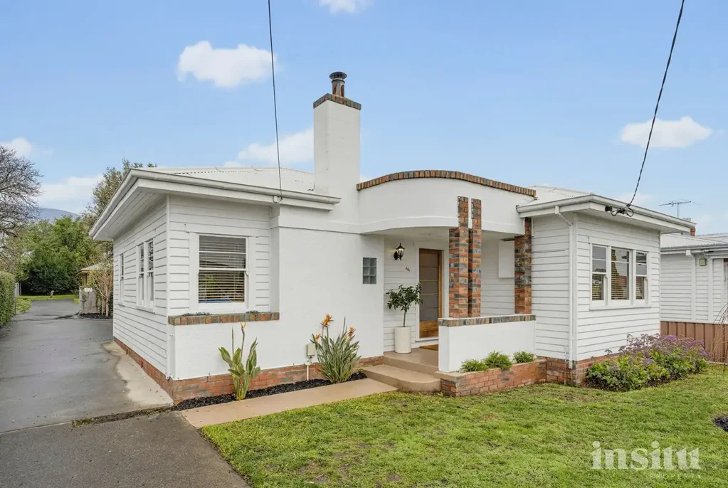 Glenorchy 2 Slaapkamer A Beautiful Blend of Heritage Character and Contemporary Living