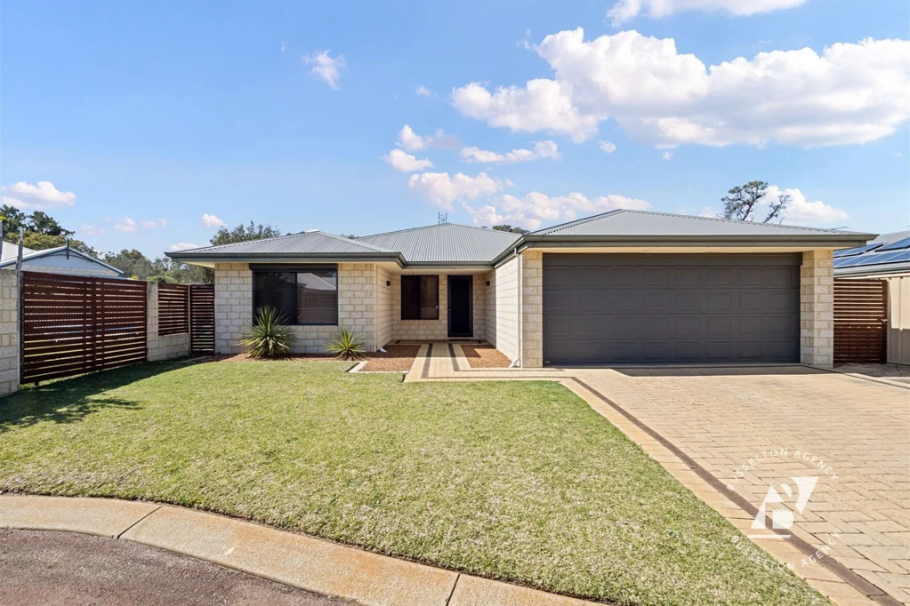 10 Hudson Place, West Busselton, WA 6280